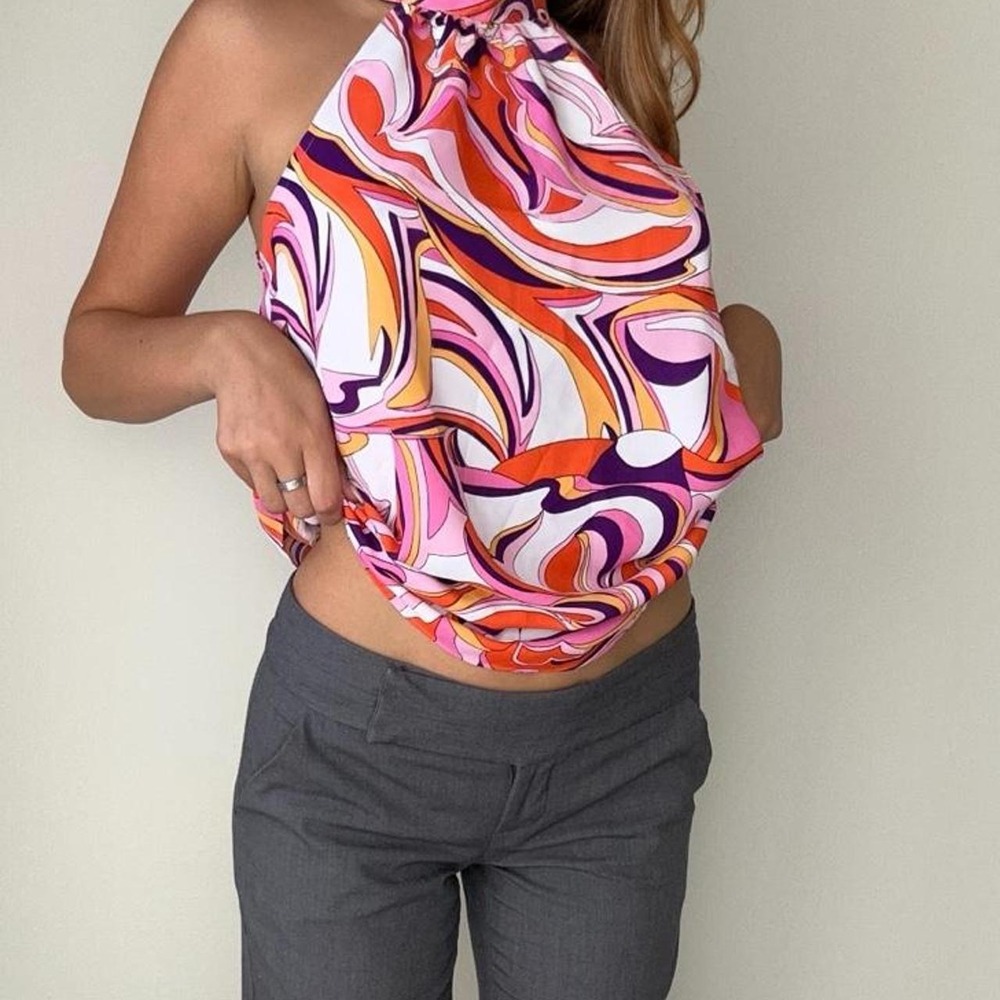 NWT halter neck pucci esque top
